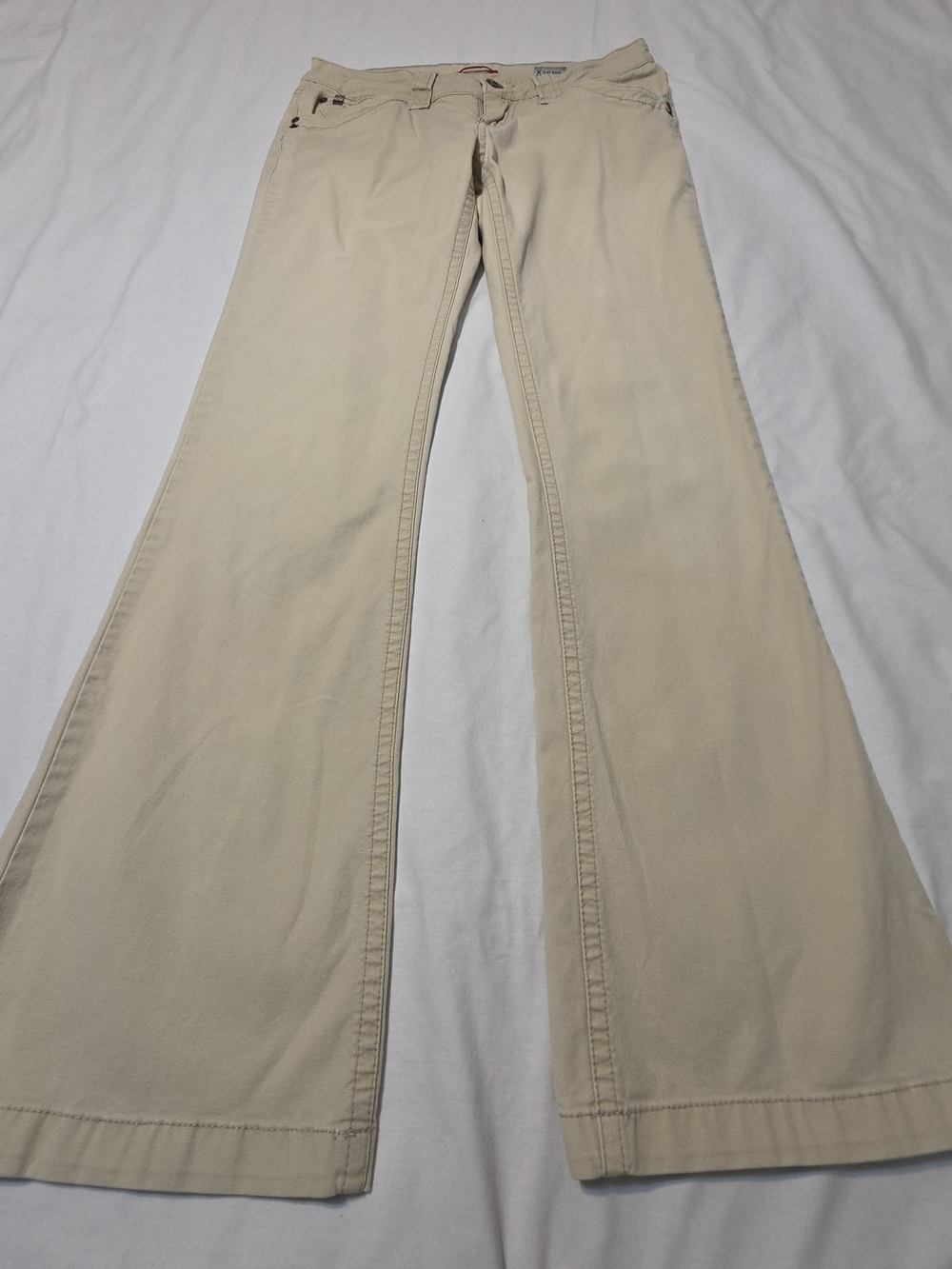 UNIONBAY Vintage Y2K Women's Beige Low Rise Flare Pants